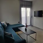 Brand New Suite No3
